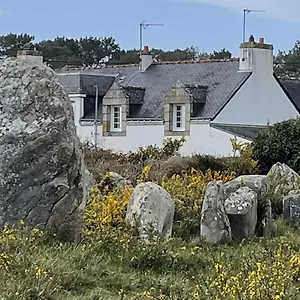  Vakantiehuis Maison Vue Sur Les Alignements De - Les Glycines